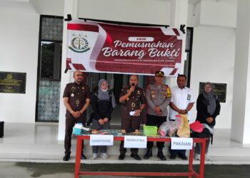 Tahun Ini Kejari SBT Dua Kali Musnahkan BB Perkara Tindak Pidana