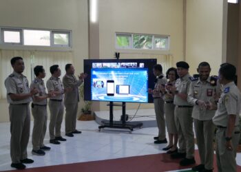 Kanwil BPN Maluku Launching Implementasi Peralihan Hak Secara Elektronik