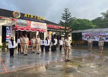 Kantor Pertanahan SBT Gelar Upacara Hari Agraria dan Tata Ruang Nasional