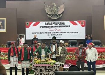 Kampanyekan Hilirisasi Sagu di Paripurna HUT SBT, Potong Tumpeng Digantikan ‘Bale Papeda’