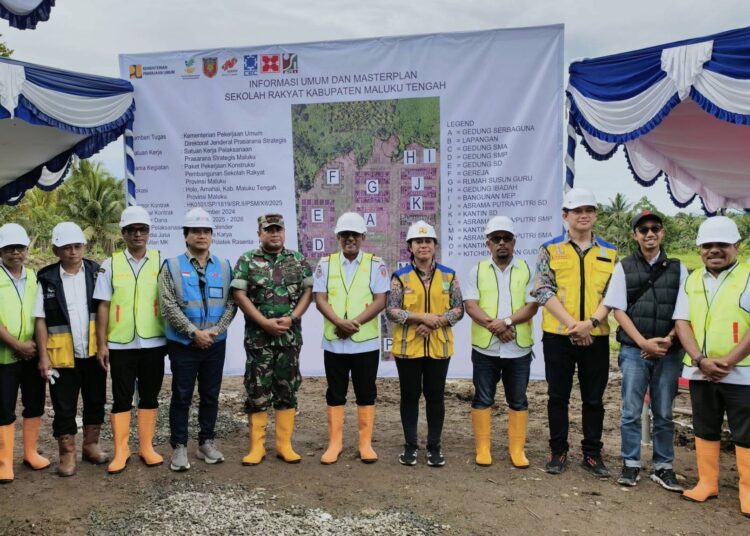 Pemerintah Pusat (Pempus) mulai membangun gedung Sekolah Rakyat (SR) di Kabupaten Maluku Tengah (Malteng).