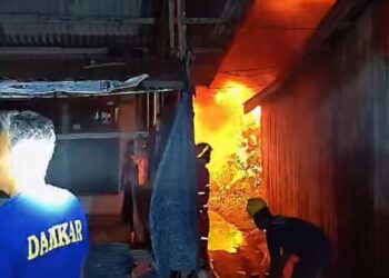 Kebakaran Kembali Terjadi di Kota Bula, Ada Rumah Warga Terbakar