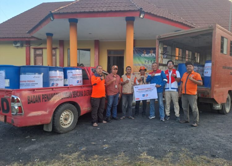 Pertamina Patra Niaga Regional Papua Maluku salurkan bantuan pemulihan bencana banjir dan tanah longsor di Kecamatan Loloda Utara, Halmahera Utara, Provinsi Maluku Utara yang saat ini masih berstatus tanggap darurat. (Dok : Humas Pertamina)