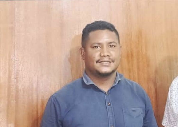 Sekretaris KNPI SBT Abdul Gafur Rusunrey