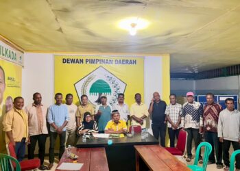 Kembali Calon Ketua DPD Golkar SBT, Agil Rumakat Daftar dengan 13 Dukungan