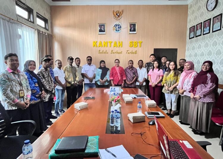 Kantor Pertanahan Kabupaten Seram Bagian Timur (SBT) menggelar sosialisasi Zona Nilai Tanah (ZNT) kepada Pemerintah Daerah (Pemda) setempat dan kepala-kepala desa se-Kecamatan Bula (Humas Pertanahan SBT)