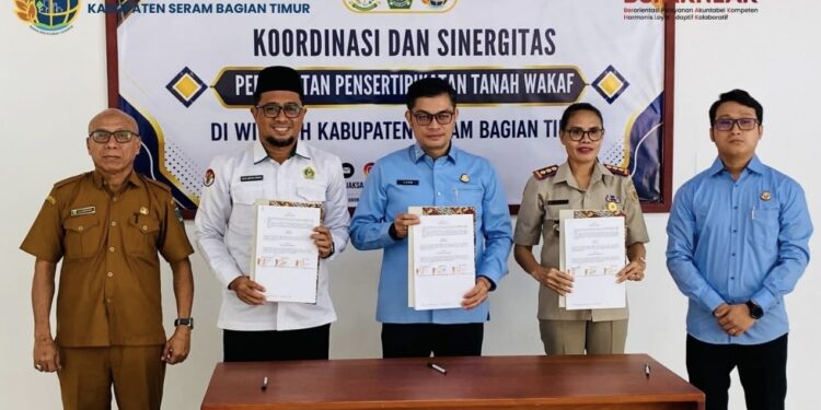 Pertanahan, Kejari dan Kemenag SBT Teken PKS Percepat Sertifikat Tanah Wakaf