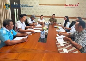 Kantor Pertanahan dan Nakertrans SBT Gelar Rapat Koordinasi Program PTSL 2026