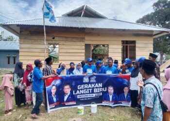 Wujud Kepedulian, Partai Demokrat SBT Ulurkan Bantuan untuk Korban Kebakaran di Dusun Mateul