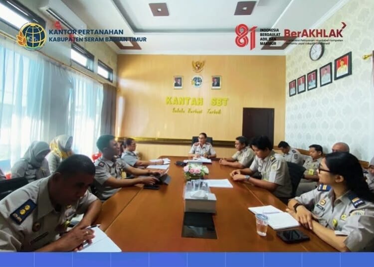 Kantor Pertanahan Kabupaten Seram Bagian Timur (SBT) menggelar rapat rutin Monitoring dan Evaluasi.