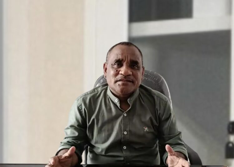 Ketua Komisi II DPRD SBT Husin Rumadan (Dok : Ist)