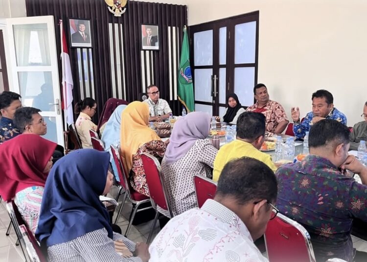 Kantor Pertanahan (Kantah) Kabupaten Seram Bagian Timur (SBT) menggelar rapat integrasi penataan aset dan penataan akses tim Gugus Tugas Reforma Agraria (GTRA) tahun 2026.